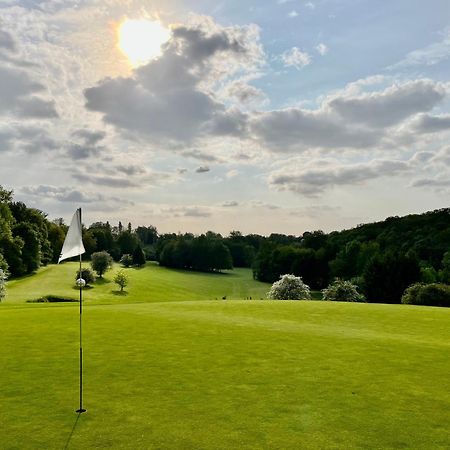 Golf & Hotel De Falnuee Mazy Dış mekan fotoğraf